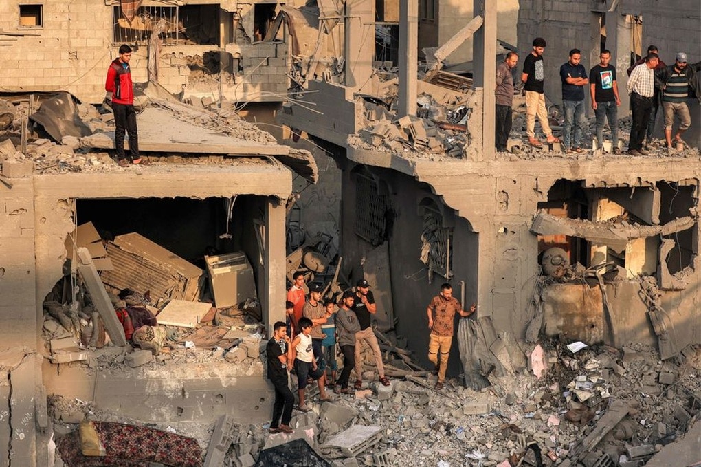 Tình cảnh nguy hiểm của người Gaza khi chạy loạn thời chiến - 1