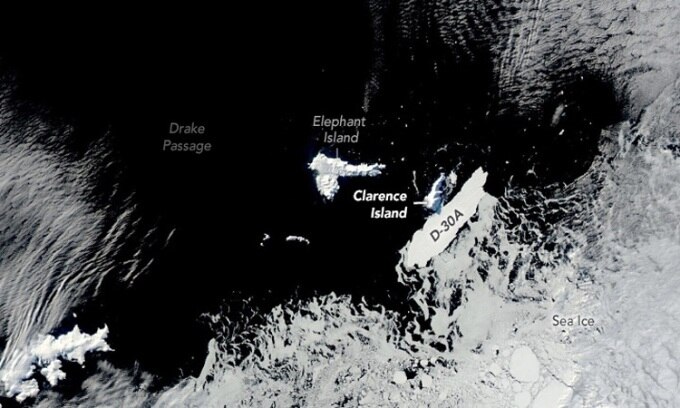 Vệ tinh ghi lại vụ va chạm giữa D-30A và đảo Clarence. Ảnh: NASA
