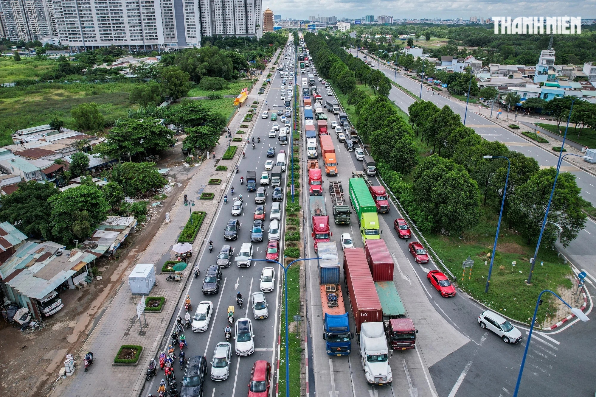 Người Sài Gòn ám ảnh kẹt xe ở các nút giao thông trong giờ cao điểm - Ảnh 11.