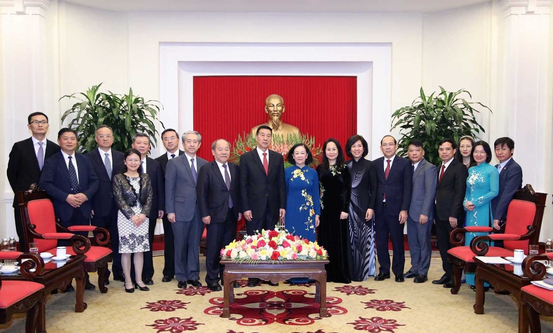 Permanent Secretary of the Secretariat Truong Thi Mai receives the Chinese  National Political Association Delegation - Vietnam.vn