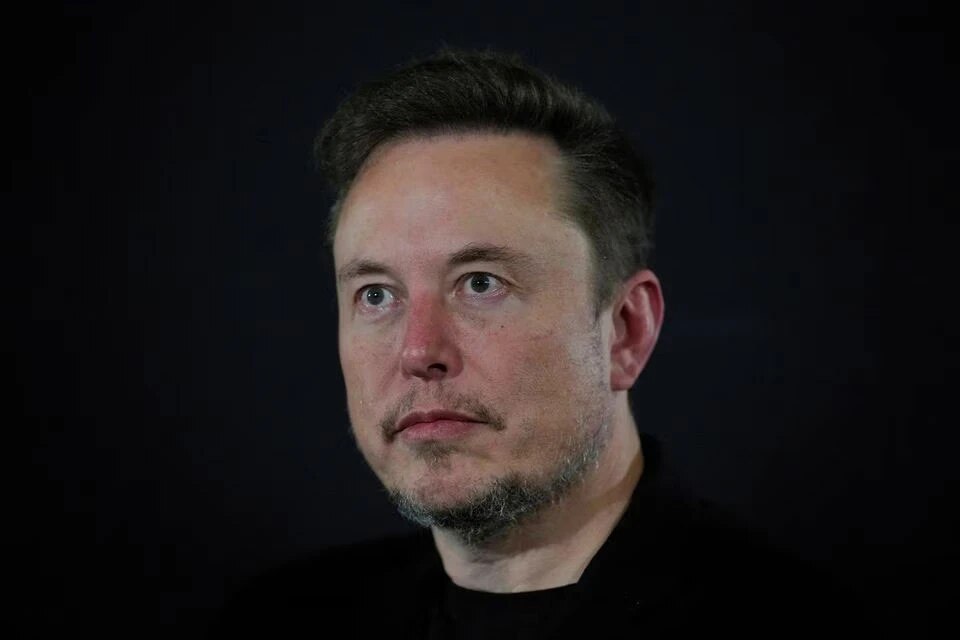 Tỉ phú Elon Musk tích hợp xAI vào mạng xã hội X - Ảnh 1.