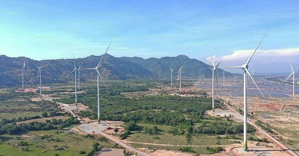 EVN muốn nhập thêm điện gió từ Lào