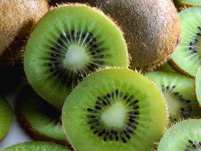 Thêm nhiều lợi ích từ trái kiwi - Ảnh 1.