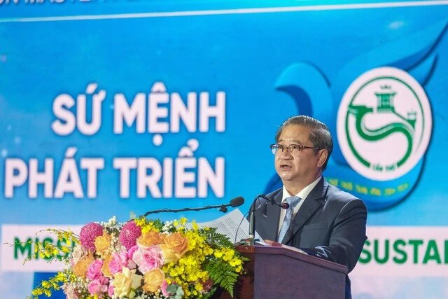 Thủ tướng Phạm Minh Chính kêu gọi nhà đầu tư đến Cần Thơ  - Ảnh 1.