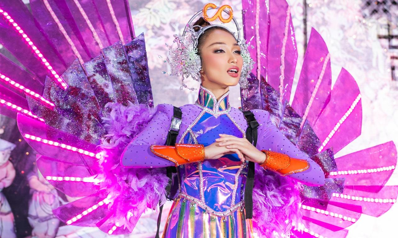 Ngô Bảo Ngọc diễn trang phục dân tộc tại Hoa hậu Hoàn vũ Việt Nam
