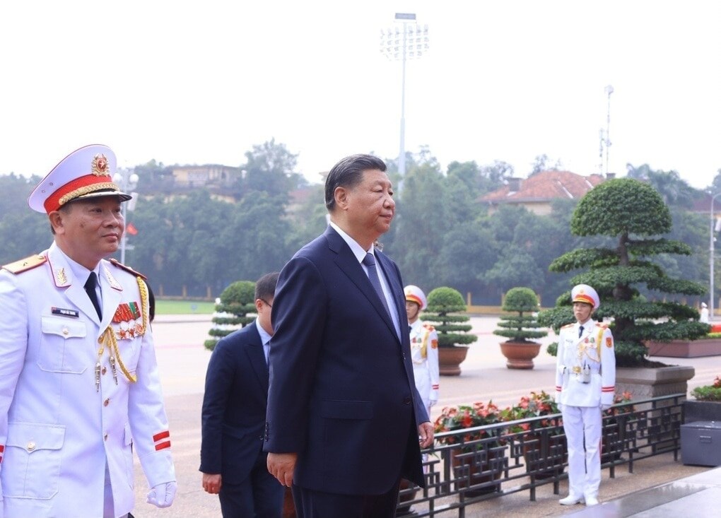 Chủ tịch Trung Quốc Tập Cận Bình viếng Lăng Chủ tịch Hồ Chí Minh - 2