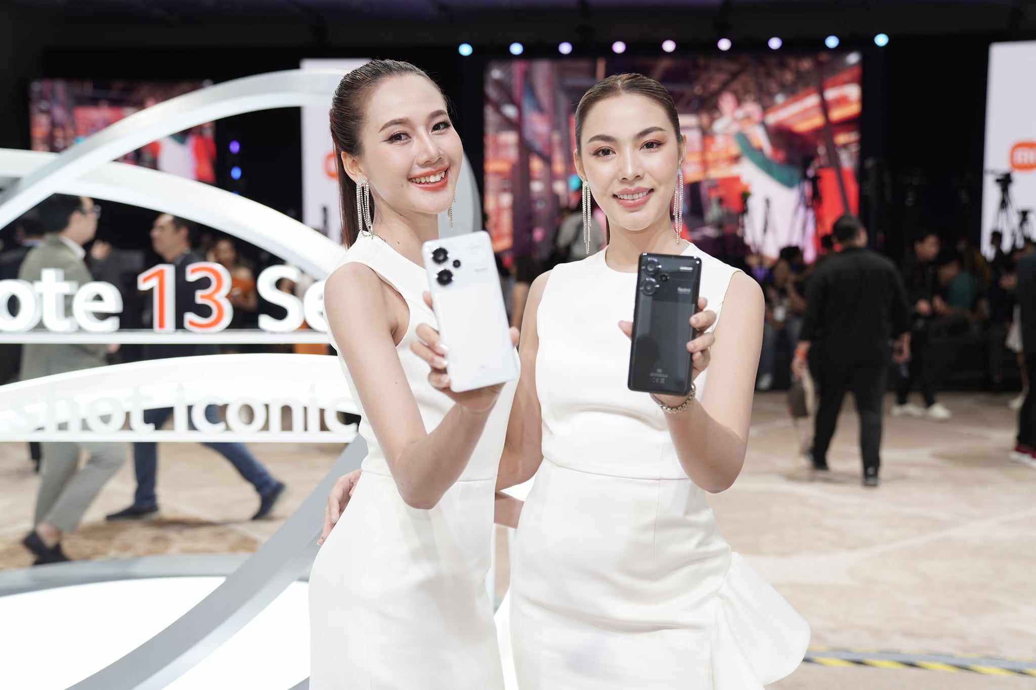 Redmi Note 13 Series chính thức ra mắt, giá từ 4,89 triệu đồng- Ảnh 2.