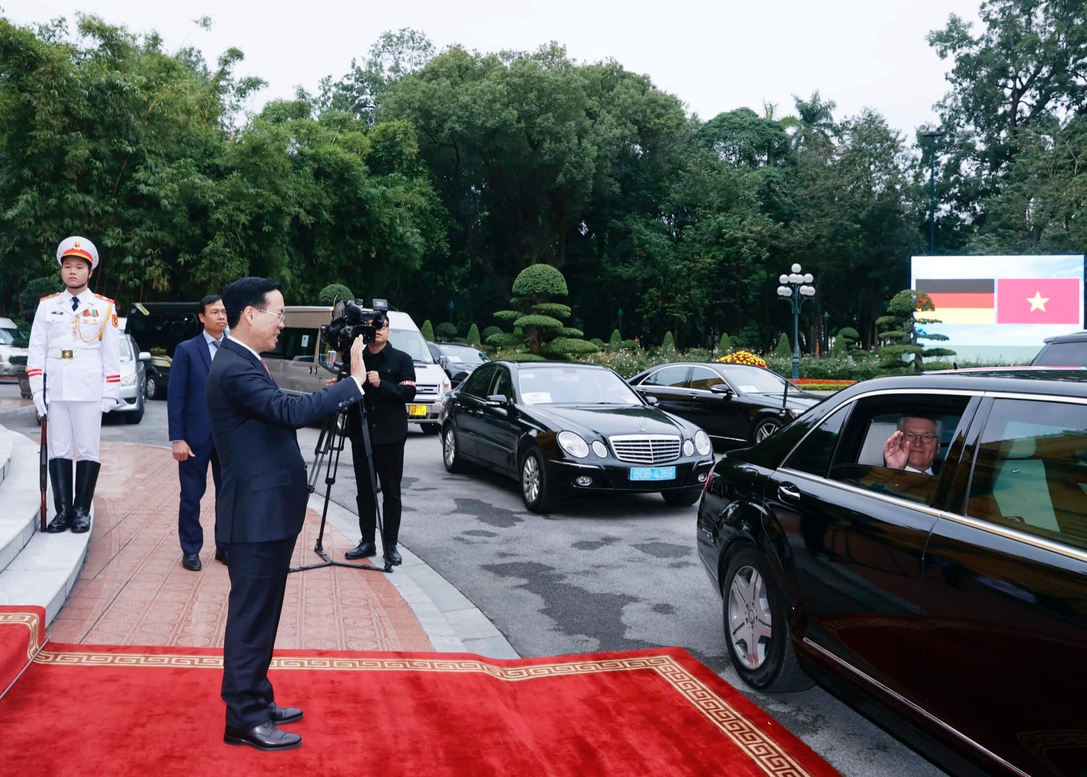 Tổng thống Đức và Phu nhân rời TP.Hồ Chí Minh, kết thúc tốt đẹp chuyến thăm Việt Nam