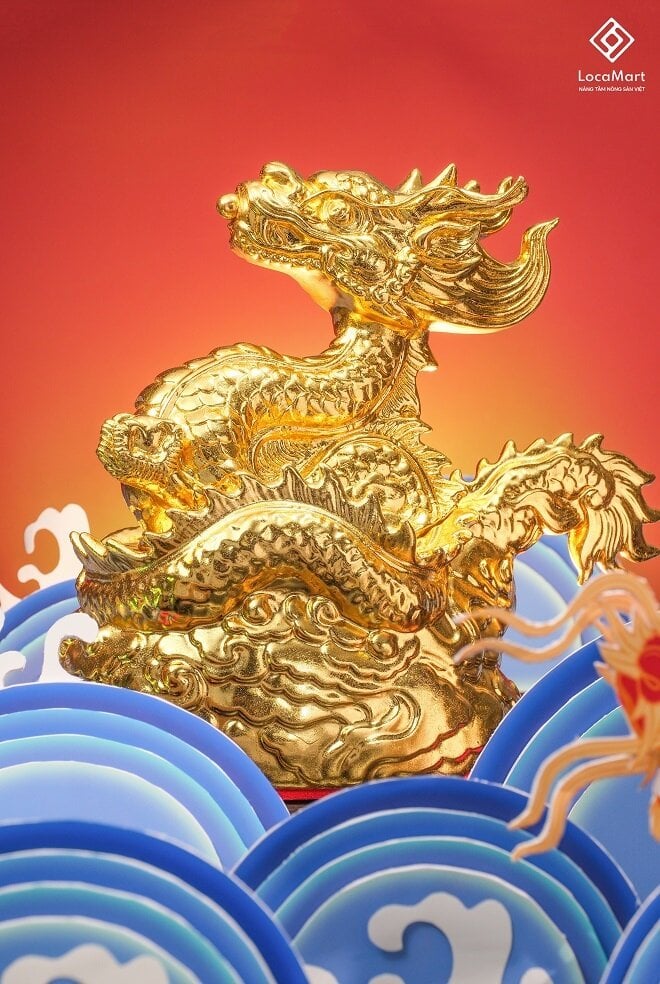 “Đạp Sóng Hóa Rồng 2024” được tạo hình rồng độc bản từ nghệ nhân làng nghề Bát Tràng Trần Ngọc Tùng. (Ảnh: LocaMart Viet Nam., JSC)