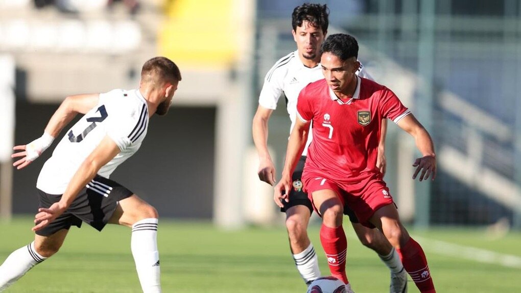 HLV Libya nói thẳng về điểm yếu của đội tuyển Indonesia trước Asian Cup - 1