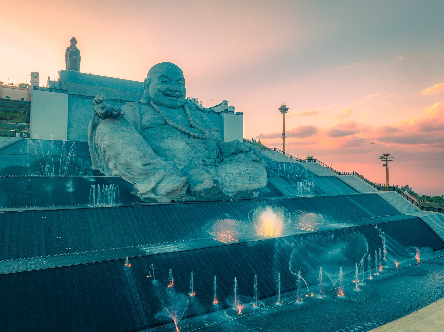 Tây Ninh sắp có Tôn tượng Phật Di Lặc khổng lồ chưa từng có tại Việt Nam- Ảnh 1.