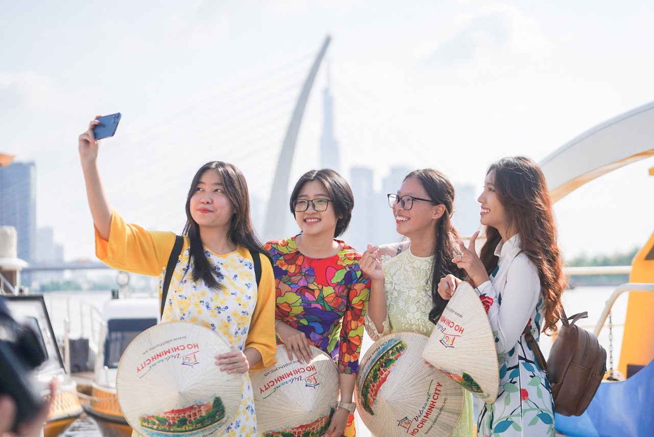TP.HCM nỗ lực giúp du lịch đường thủy khởi sắc - Ảnh 3.