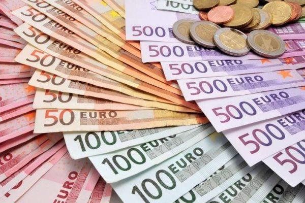 Tỷ giá Euro hôm nay 19/2/2024: Đồng Euro phục hồi, VCB tăng 60,46 VND/EUR chiều bán