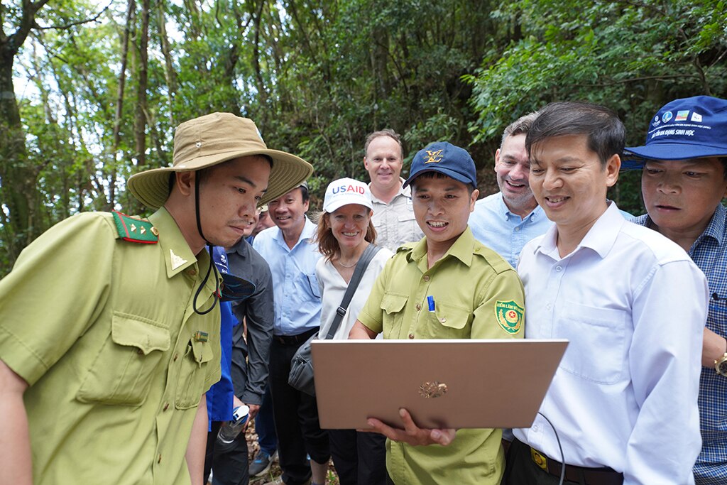 Hợp tác Việt - Mỹ chung tay bảo vệ rừng- Ảnh 2.
