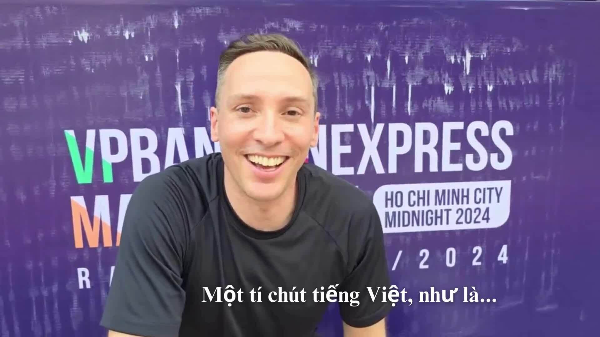 Kỹ sư IT Pháp đăng ký chạy đêm vì 'yêu Việt Nam'
