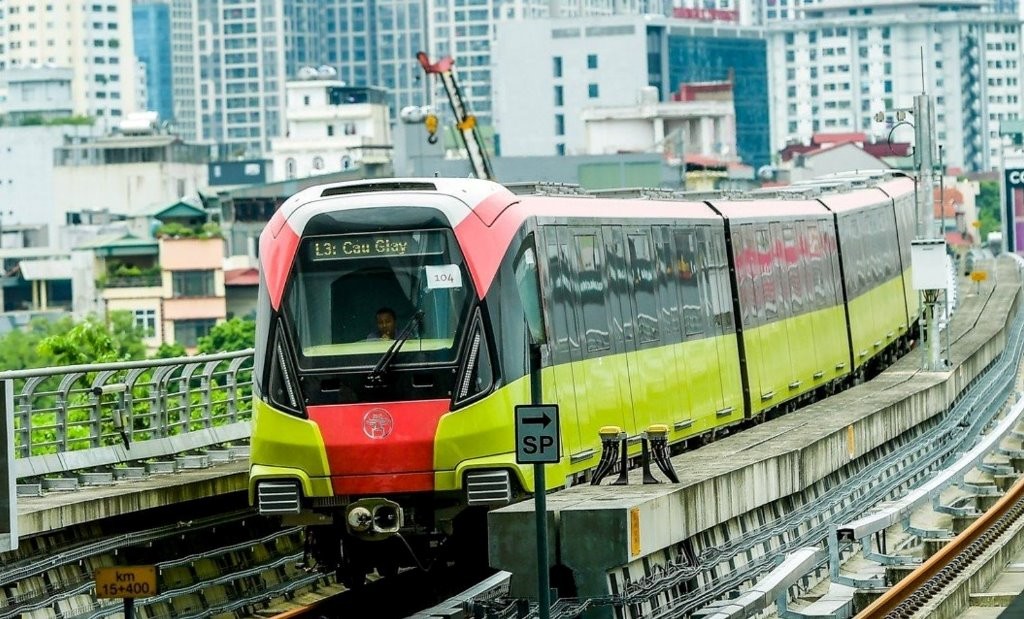 Ngắm công nghệ rửa tàu tự động của metro Nhổn - Ga Hà Nội ảnh 1