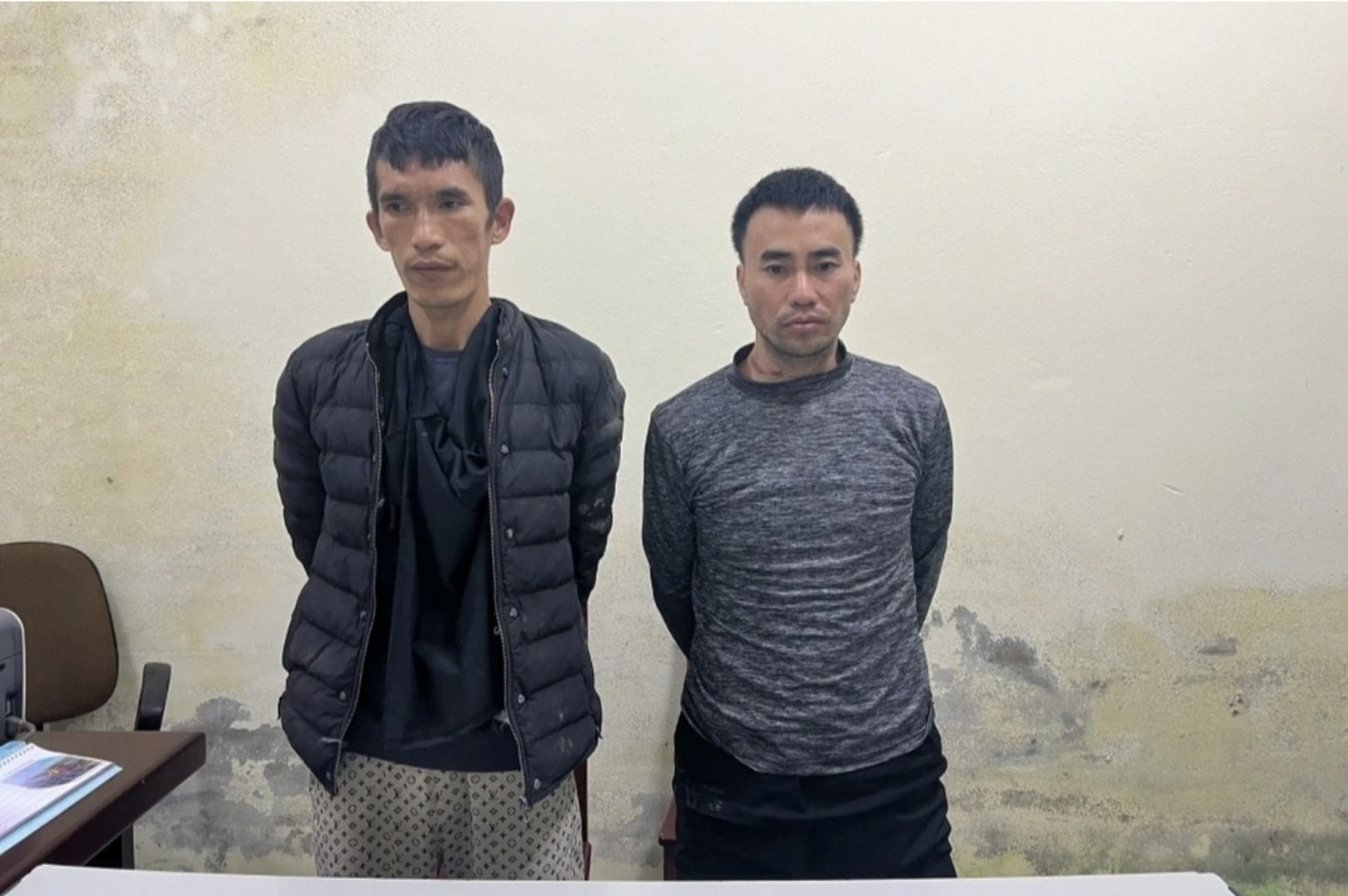 Xét xử 2 phạm nhân trốn trại ở Hà Tĩnh - Ảnh 1.
