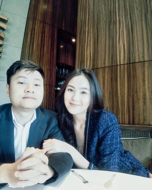 17 năm không ràng buộc của MC Mai Ngọc và chồng thiếu gia ảnh 11