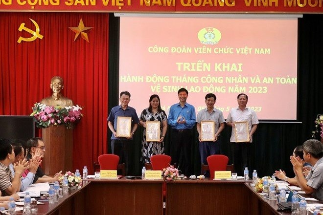 5 hoạt động trọng tâm trong tháng công nhân 2024 - Vietnam.vn