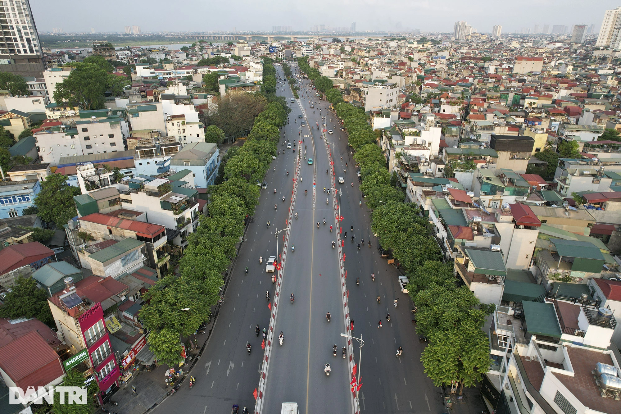 Изображения «самых дорогих» маршрутов планеты в Ханое - Vietnam.vn