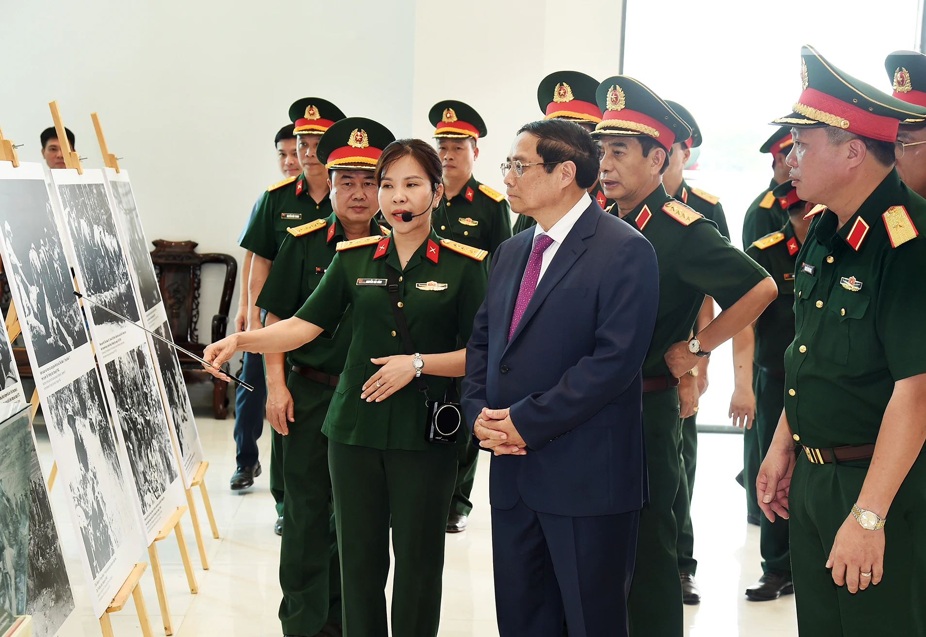 [Ảnh] Thủ tướng Phạm Minh Chính thăm và làm việc tại Binh đoàn 12 ảnh 3
