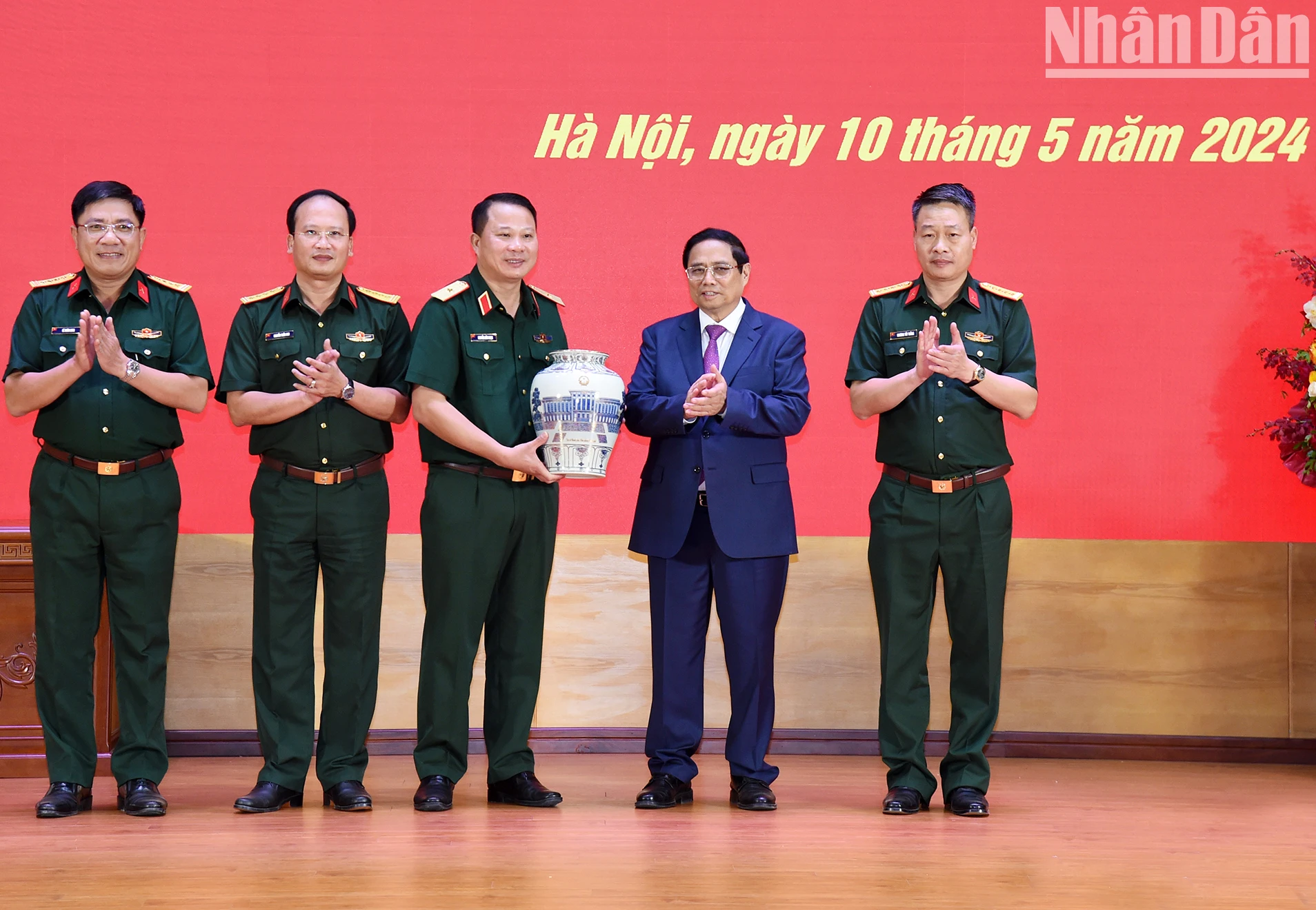 [Ảnh] Thủ tướng Phạm Minh Chính thăm và làm việc tại Binh đoàn 12 ảnh 13
