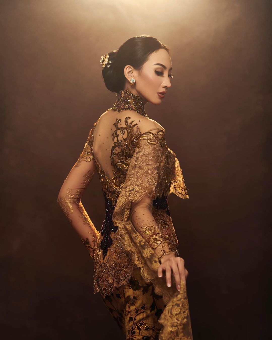 Người đẹp Indonesia gây chú ý ở Hoa hậu Quốc tế 2024 ảnh 8