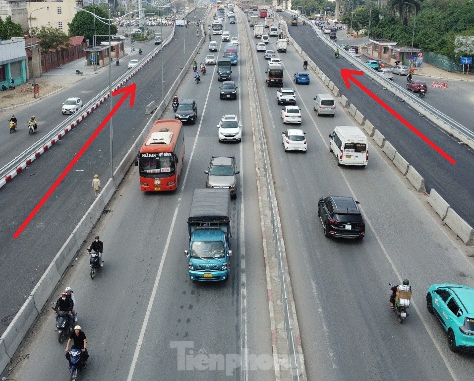 Phương tiện đi lại thế nào khi hai cầu vượt thép Mai Dịch thông xe? ảnh 4