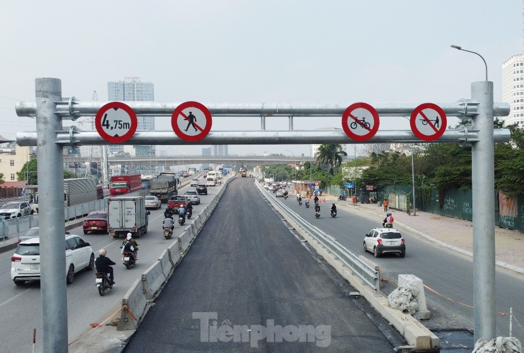 Phương tiện đi lại thế nào khi hai cầu vượt thép Mai Dịch thông xe? ảnh 5