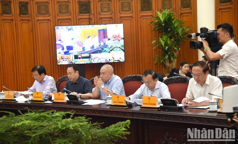 [Ảnh] Thủ tướng họp thúc đẩy tiến độ triển khai dự án Đường dây 500kV mạch 3 ảnh 9