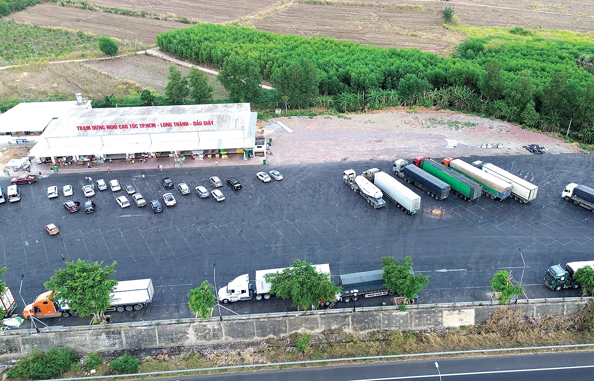 Bình Thuận: Gấp rút GPMB trạm dừng nghỉ cao tốc- Ảnh 2.