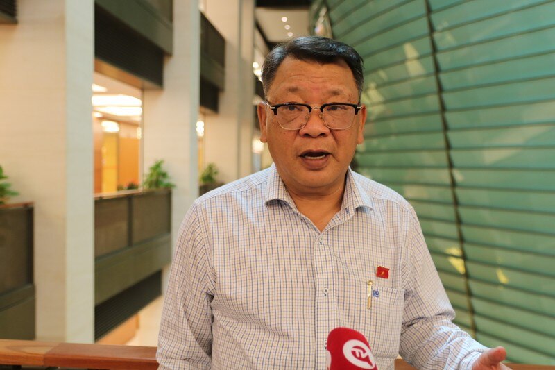 Đại biểu Nguyễn Tạo - Phó Trưởng đoàn chuyên trách Đoàn đại biểu Quốc hội tỉnh Lâm Đồng cho rằng, tất cả những gì tốt nhất phải dành cho Thủ đô bởi đây là “trái tim”, bộ mặt của quốc gia