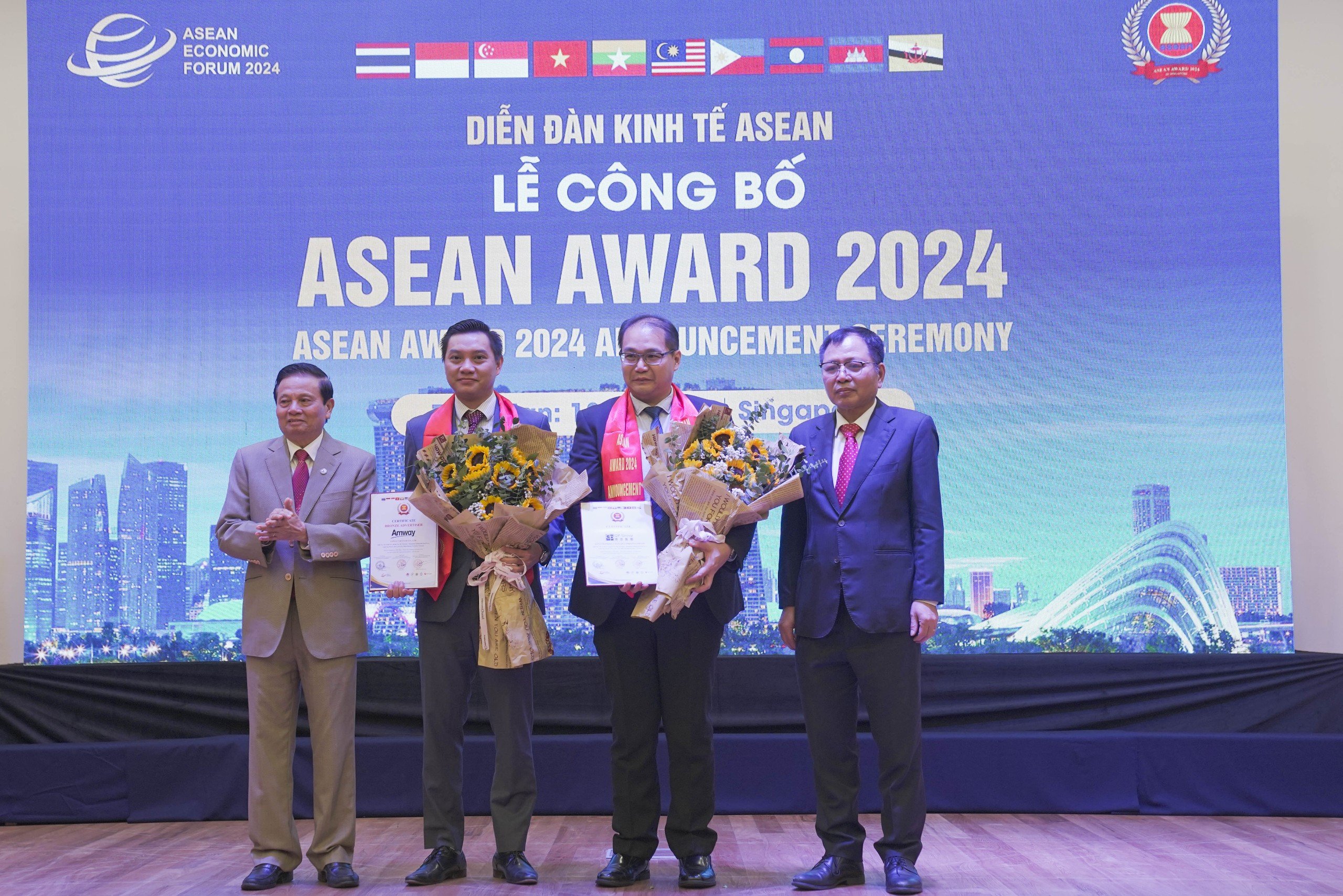 Amway was honored at ASEAN Award 2024- Photo 1.