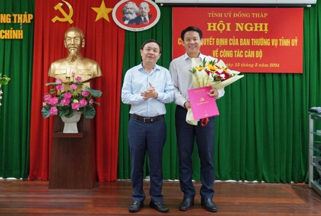 Điều động, bổ nhiệm nhân sự chủ chốt ở Lạng Sơn, Quảng Bình, Đồng Tháp