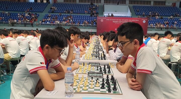 Giải cờ vua trẻ quốc gia khai mạc.