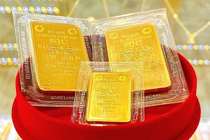 Tài chính - Ngân hàng - NHNN cung ứng ra thị trường 48.500 lượng vàng qua 6 phiên đấu thầu