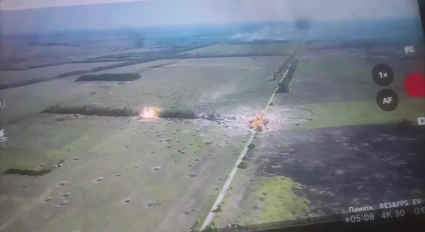 Thế giới - Nga tấn công liên tiếp thành trì Ukraine bằng 4 quả bom FAB-500