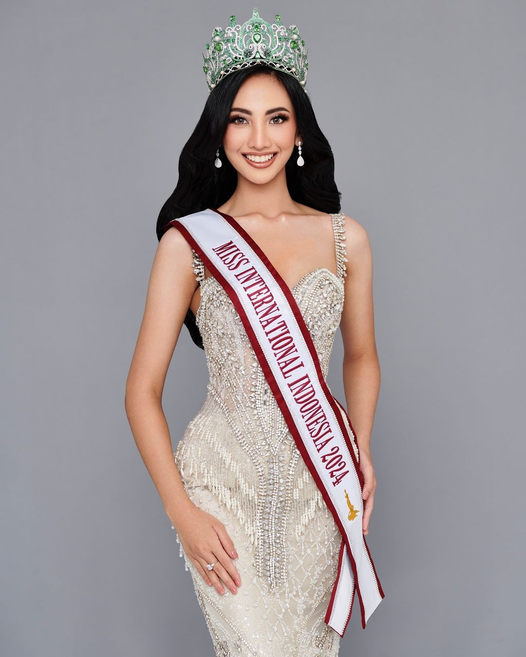 Người đẹp Indonesia gây chú ý ở Hoa hậu Quốc tế 2024 ảnh 1