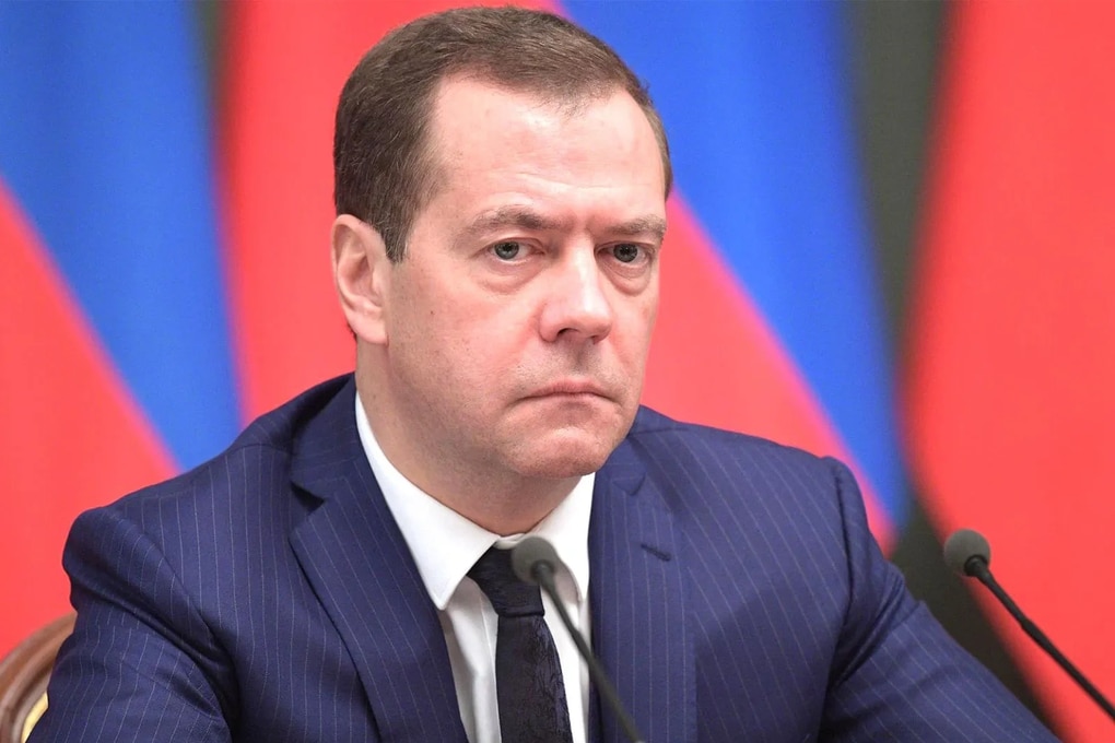 Ông Medvedev cảnh báo Thế chiến III nếu Mỹ tấn công mục tiêu Nga ở Ukraine - 1