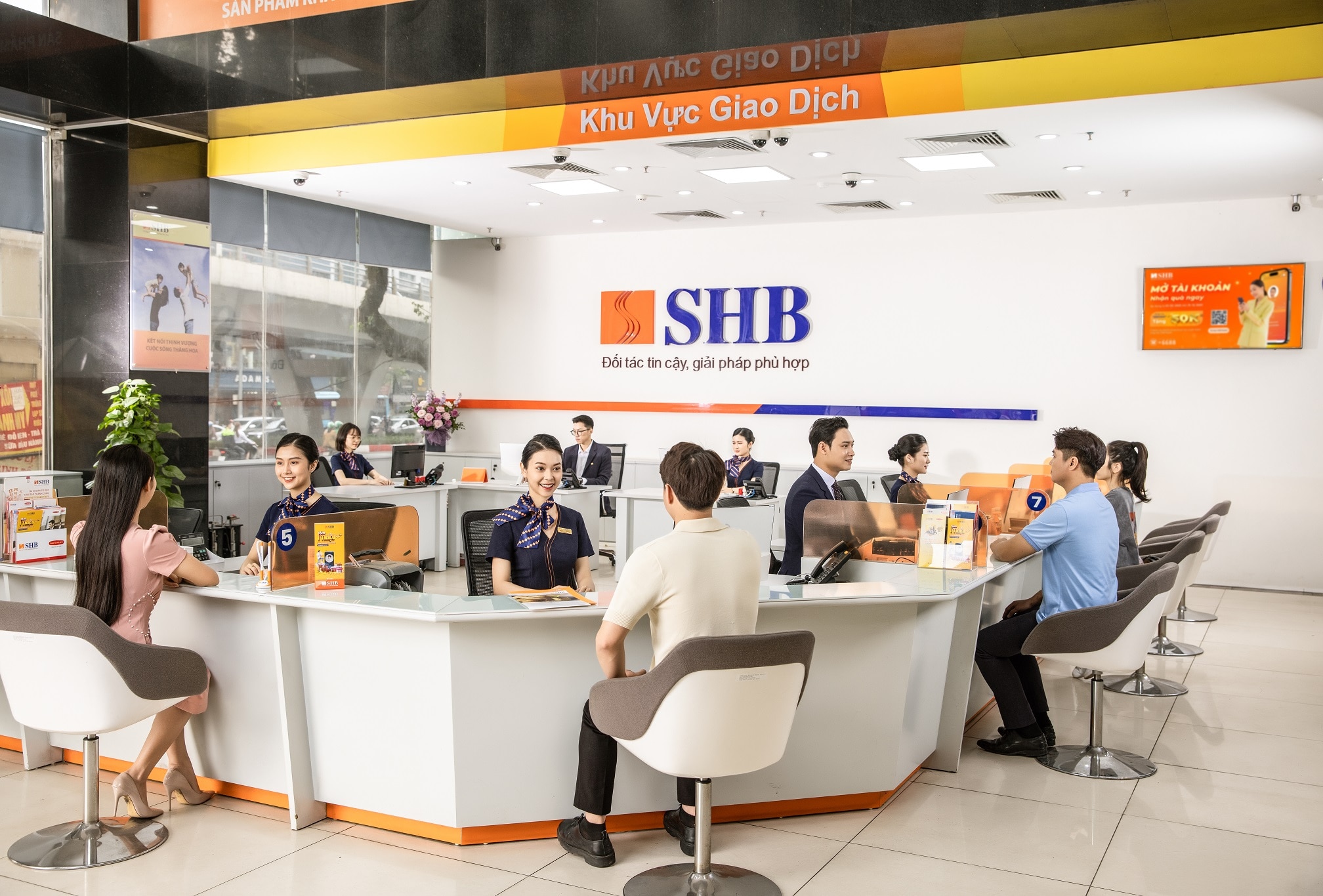 SHB chiến thắng 03 giải thưởng quan trọng tại FinanceAsia Awards 2024- Ảnh 1.