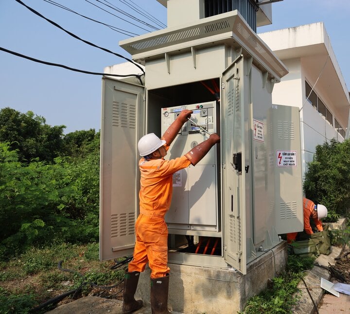 Sẵn sàng phương án đảm bảo điện phục vụ Kỷ niệm 70 năm chiến thắng Điện Biên Phủ - 1