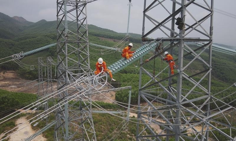 Tập trung 5 nhiệm vụ trọng tâm, bảo đảm tiến độ dự án đường dây 500 kV mạch 3- Ảnh 1.
