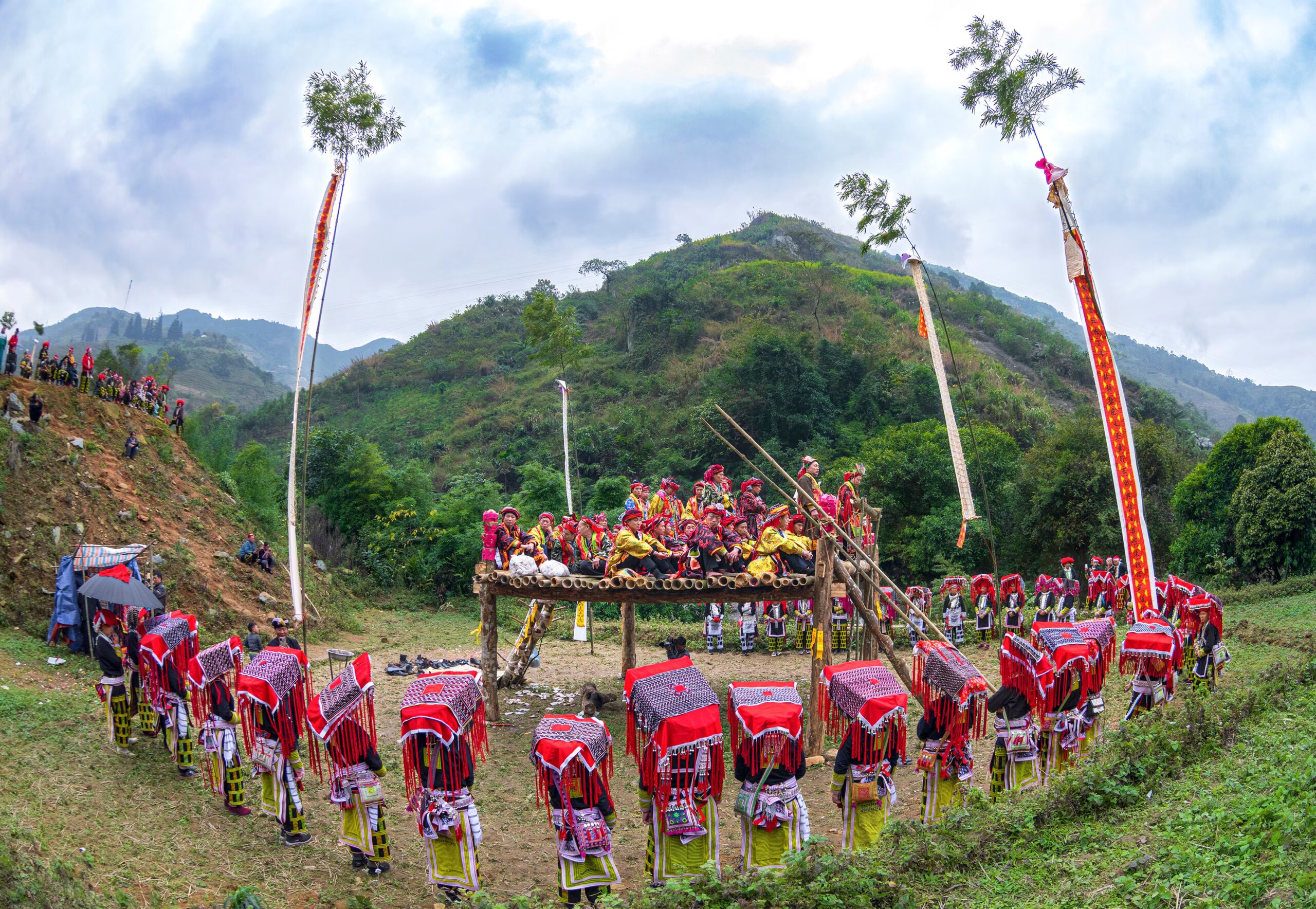 Ceremony of the Red Dao people of Lao Cai - Vietnam.vn