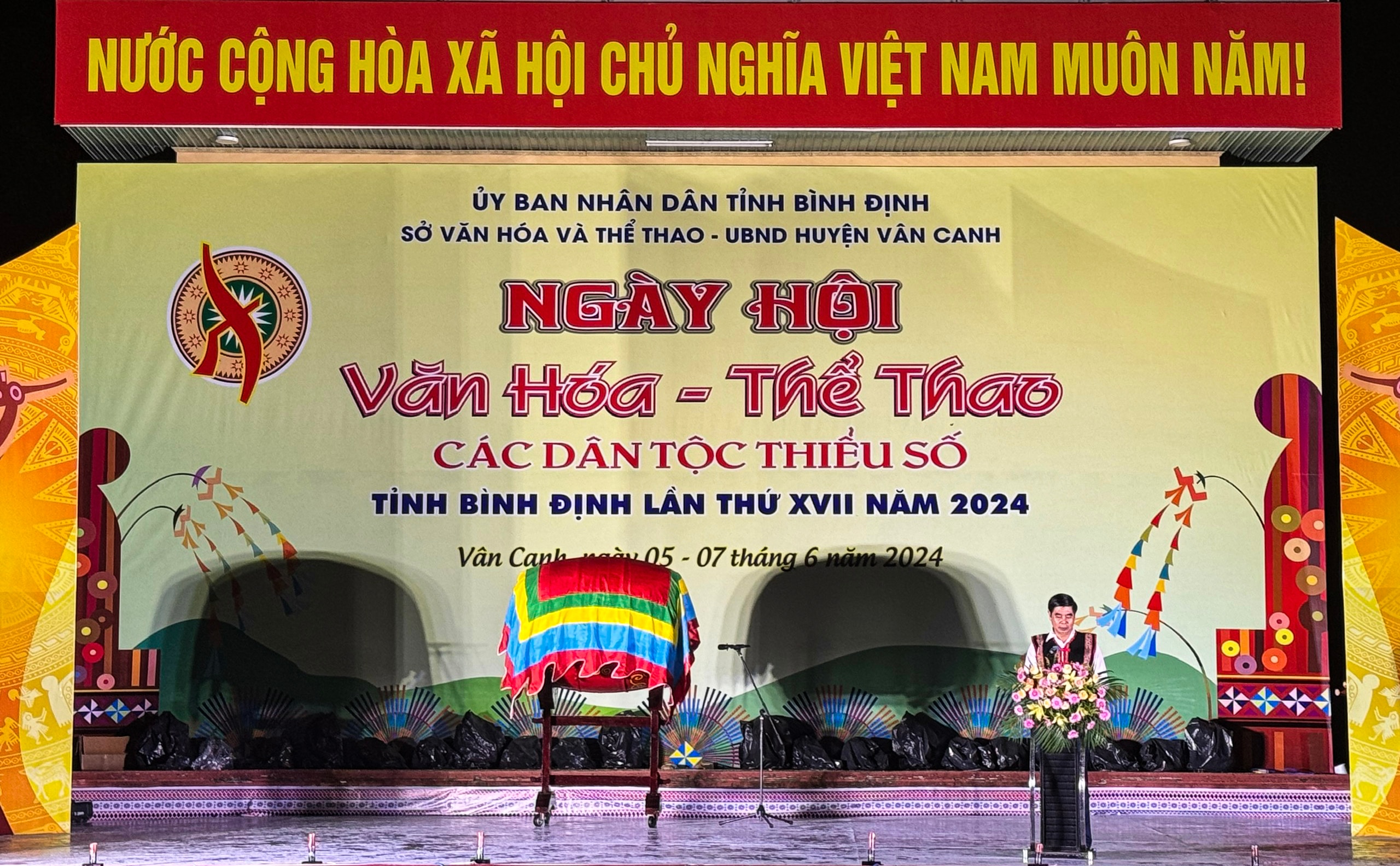 Bảo tồn, phát huy bản sắc văn hóa các dân tộc thiểu số tỉnh Bình Định- Ảnh 4.