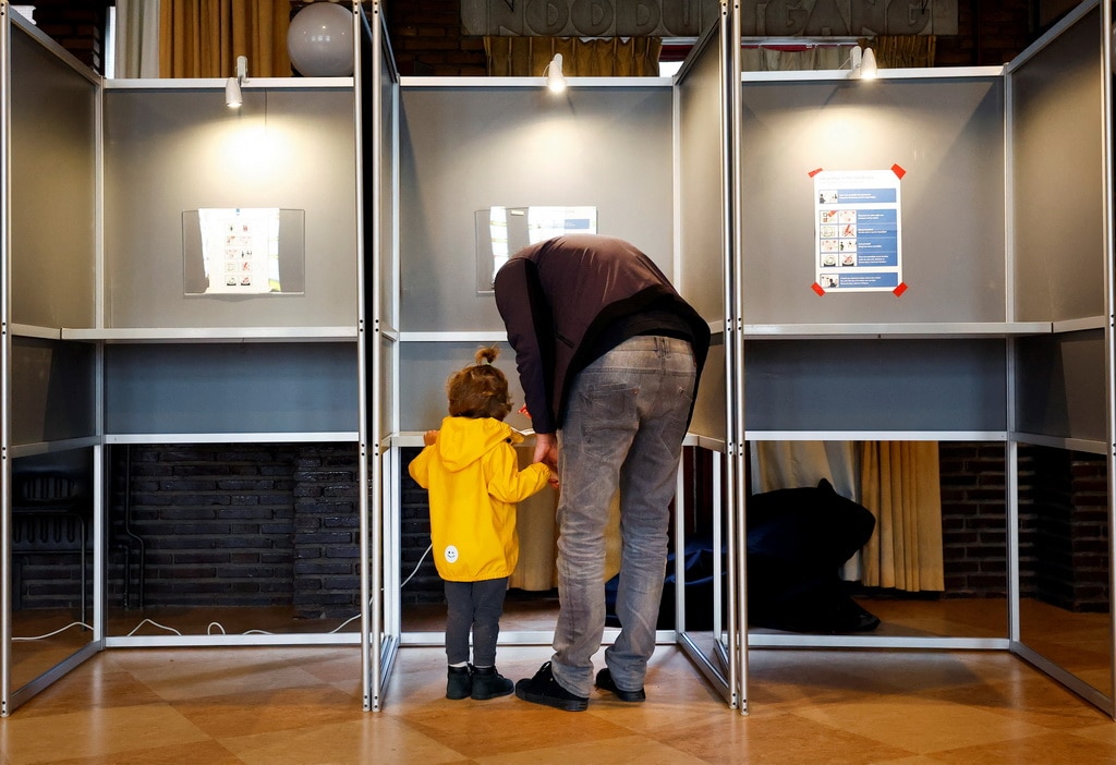 Hà Lan khởi động bầu cử Nghị viện châu Âu- Ảnh 2.