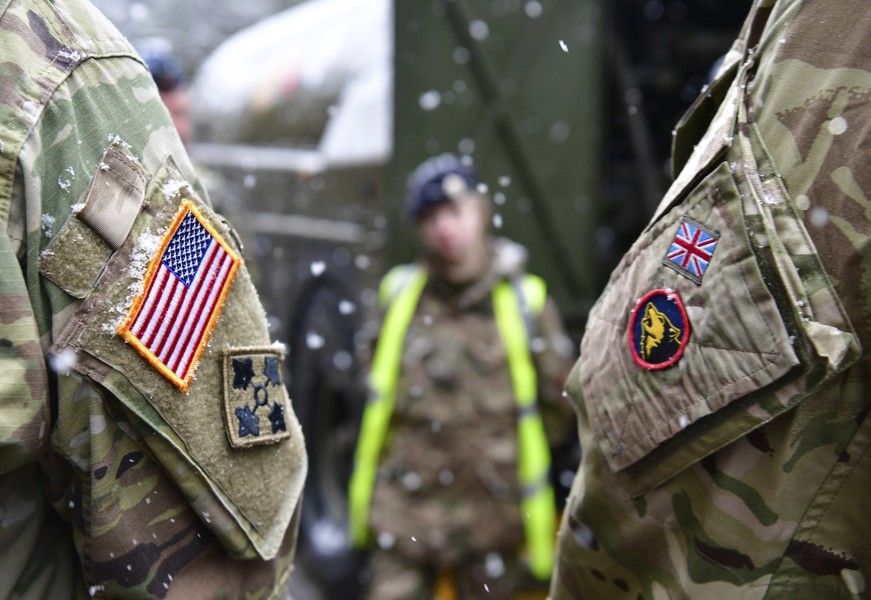 NATO cân nhắc kịch bản cho quân đội Mỹ áp sát biên giới Nga- Ảnh 4.