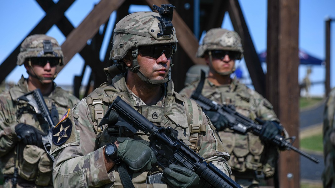 NATO cân nhắc kịch bản cho quân đội Mỹ áp sát biên giới Nga- Ảnh 14.