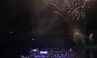 'Bữa tiệc' pháo hoa và drone đặc sắc mở hội Sông nước TPHCM 