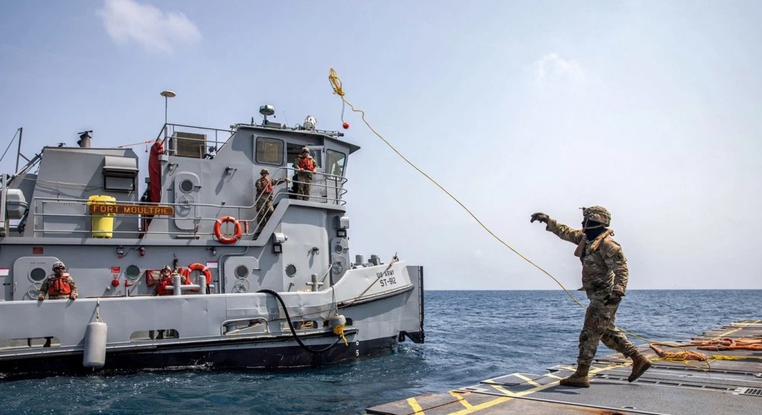 Mỹ tái thiết lập cầu tàu 320 triệu USD để hỗ trợ nhân đạo tại Dải Gaza- Ảnh 19.