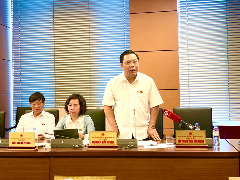 Đại biểu Quốc hội Nguyễn Hải Trung thảo luận tổ